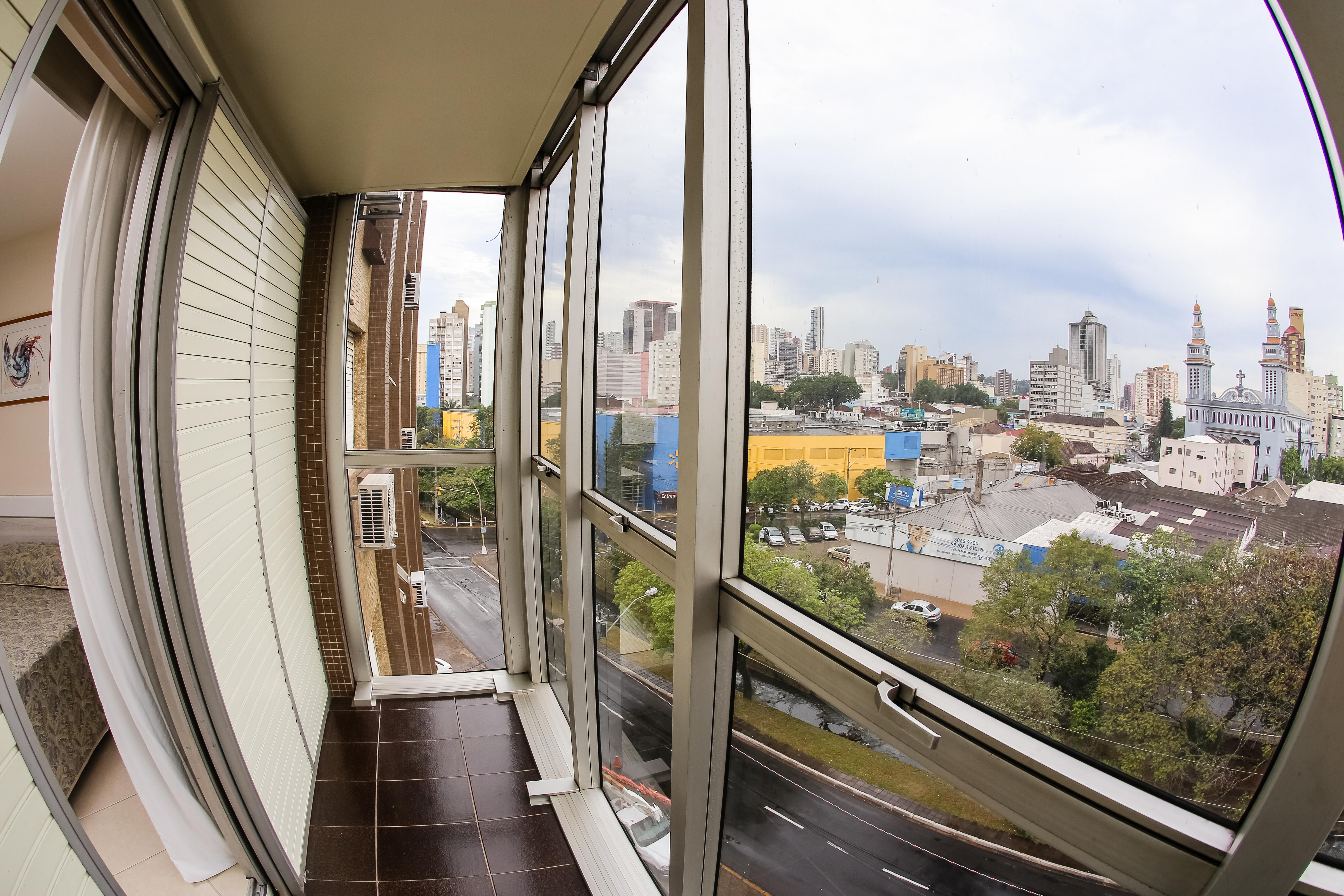 Hotel Suarez Executive โนวูอัมบูร์โก ภายนอก รูปภาพ