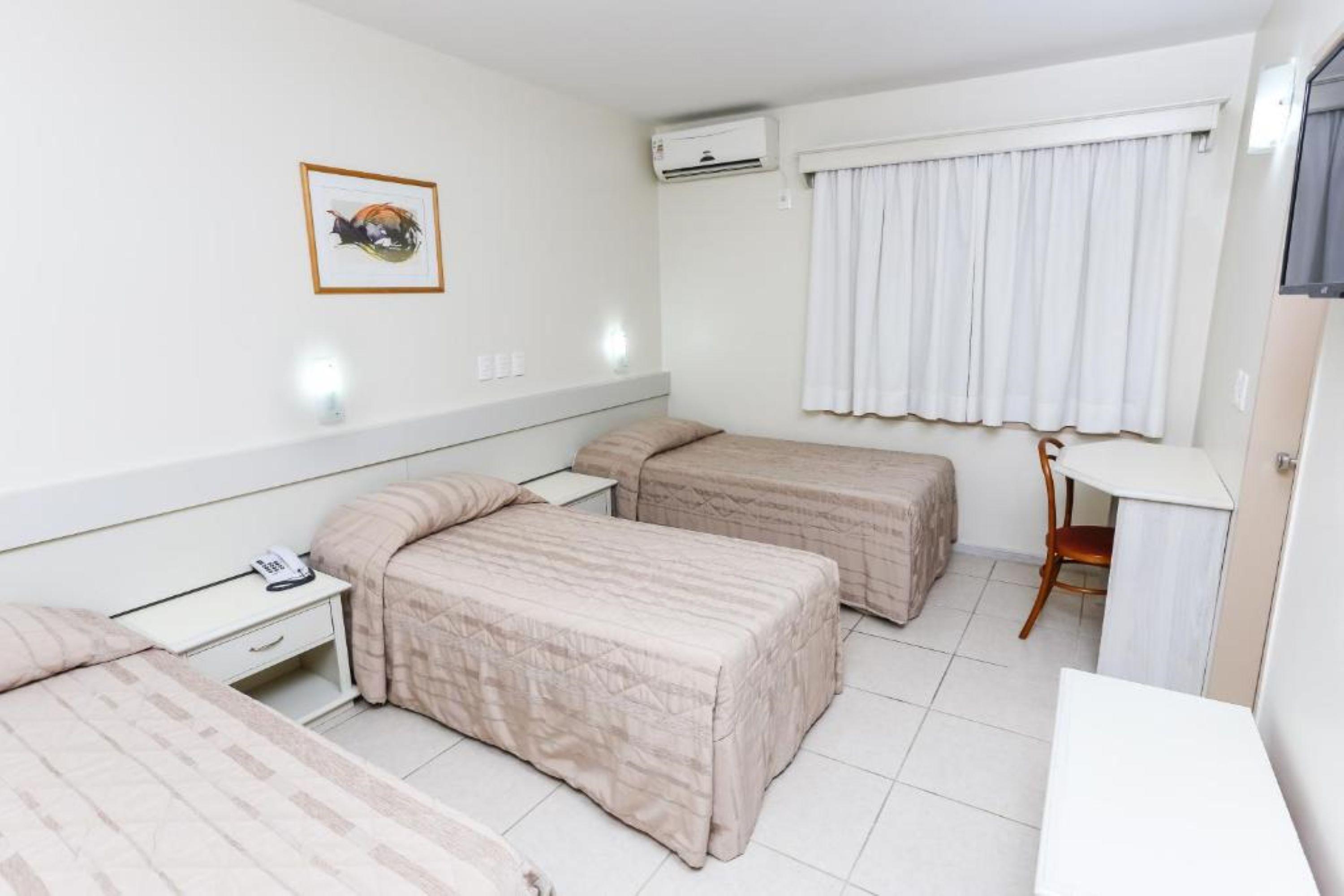 Hotel Suarez Executive โนวูอัมบูร์โก ภายนอก รูปภาพ