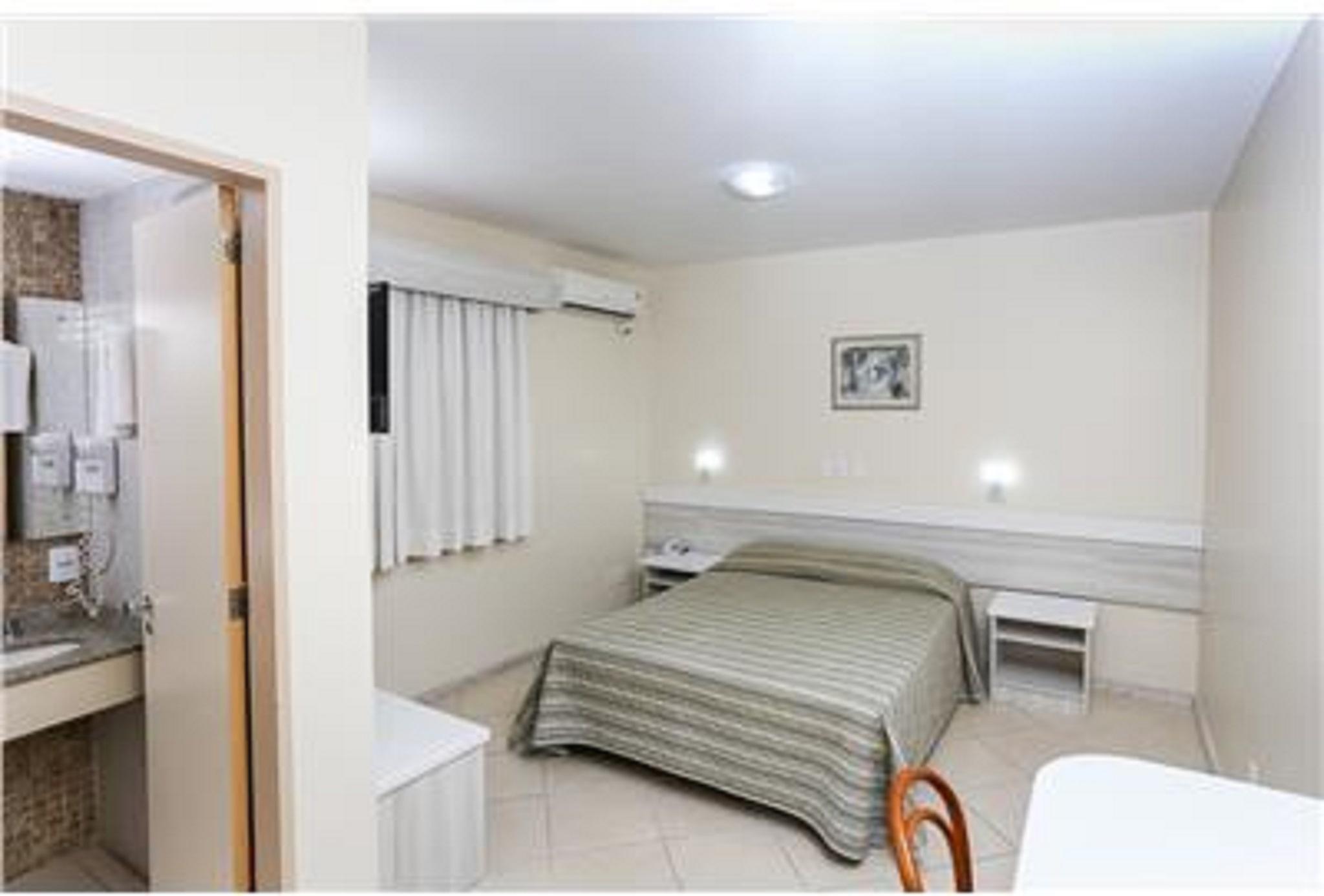 Hotel Suarez Executive โนวูอัมบูร์โก ภายนอก รูปภาพ