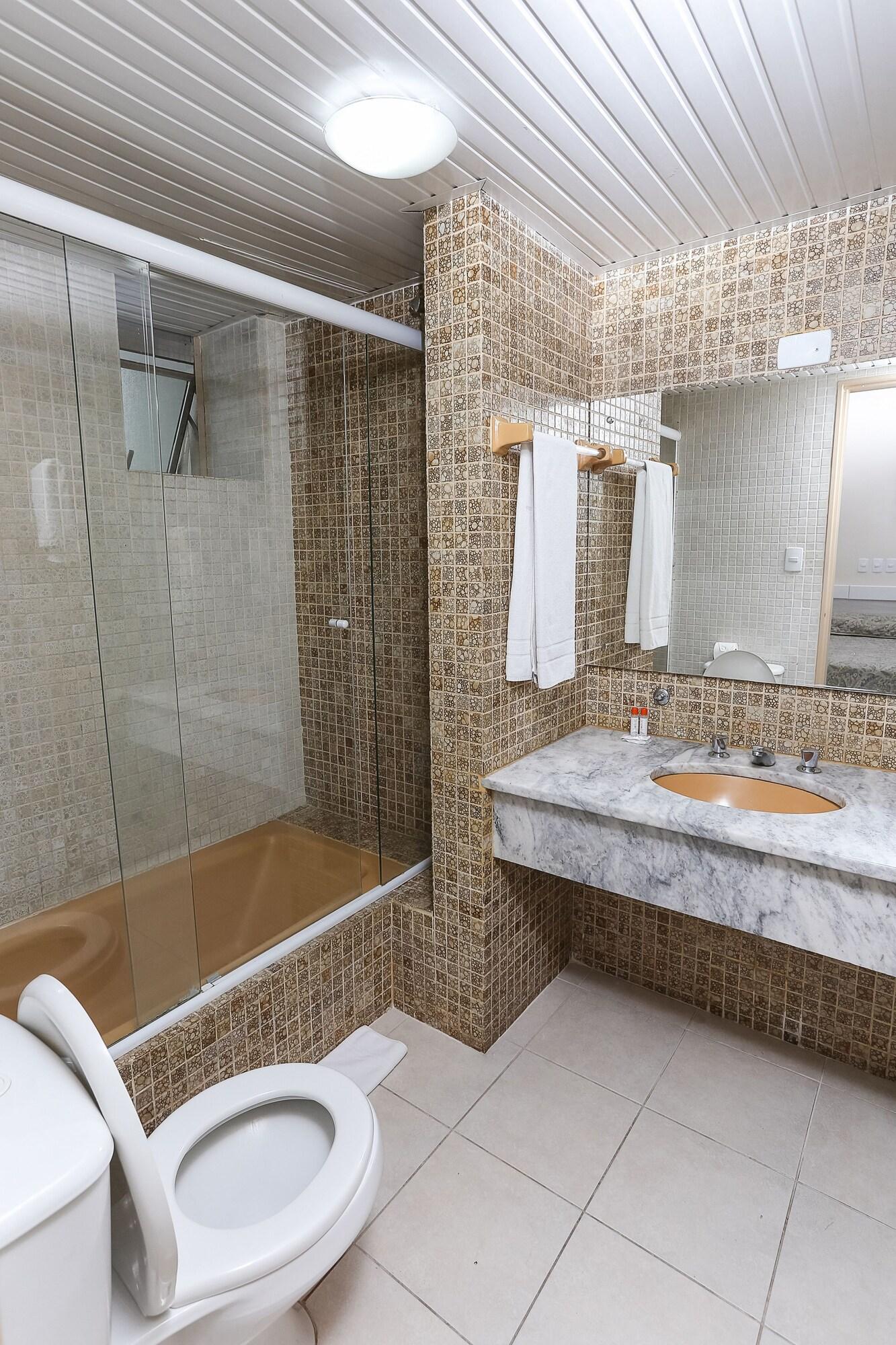 Hotel Suarez Executive โนวูอัมบูร์โก ภายนอก รูปภาพ