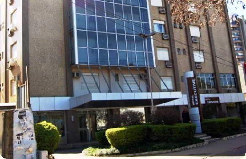 Hotel Suarez Executive โนวูอัมบูร์โก ภายนอก รูปภาพ