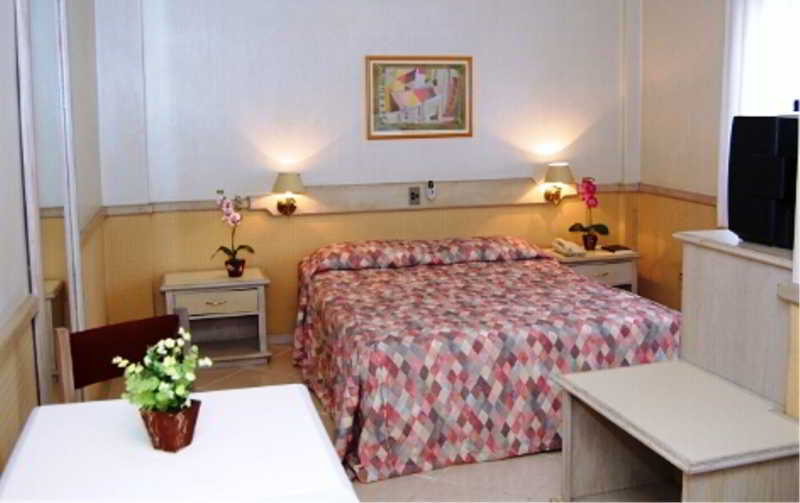 Hotel Suarez Executive โนวูอัมบูร์โก ภายนอก รูปภาพ